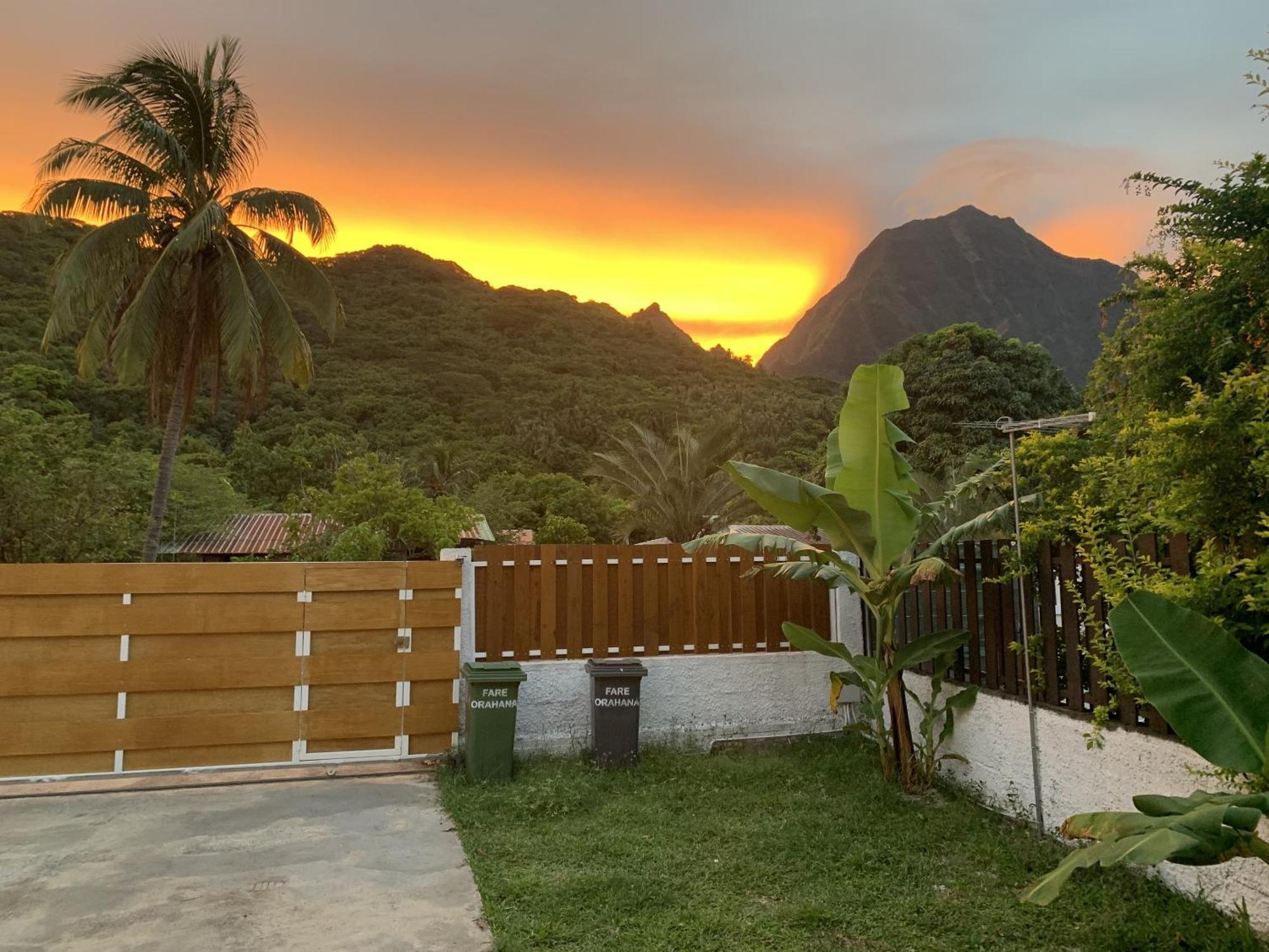 Fare Orahana Moorea Afareaitu Luaran gambar